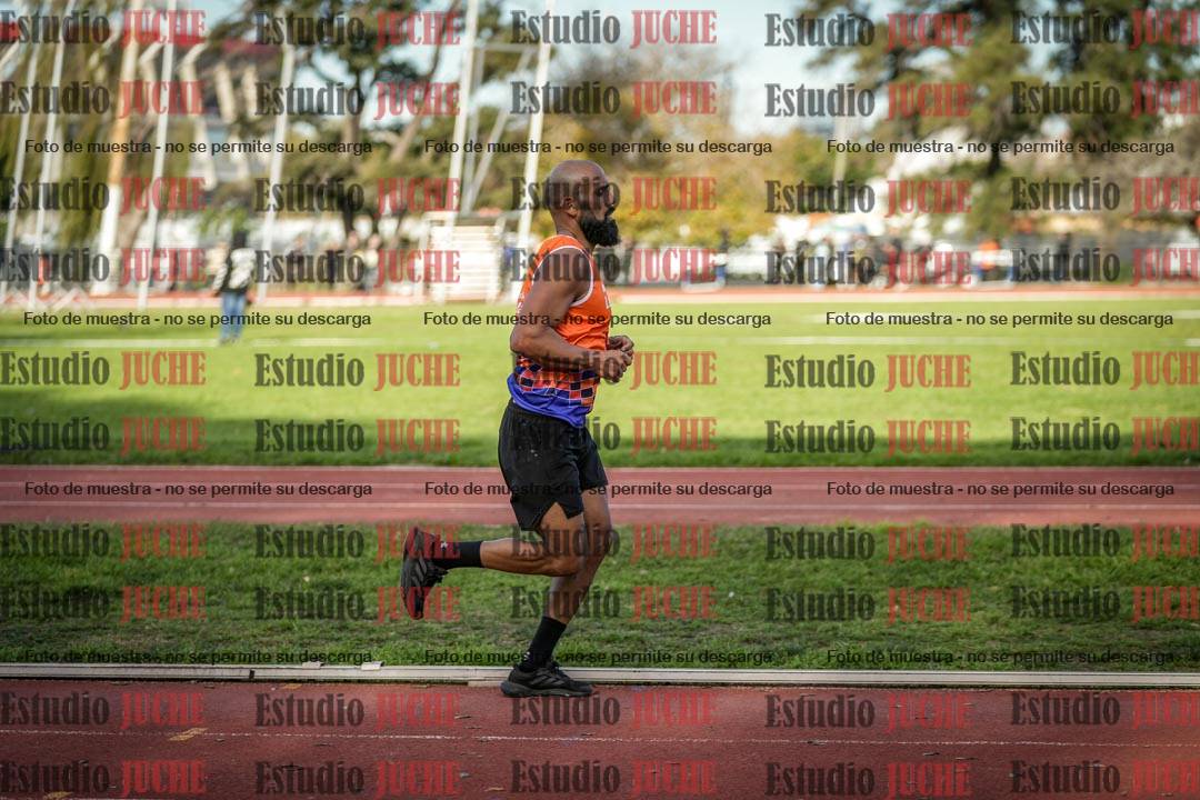 Fotos de los 3000 m llanos de varones