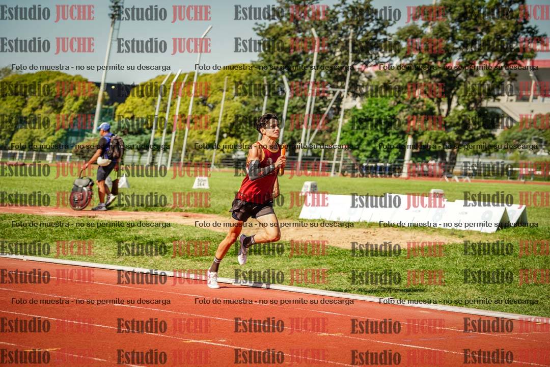 Fotos de las postas 4x400 m llanos de varones