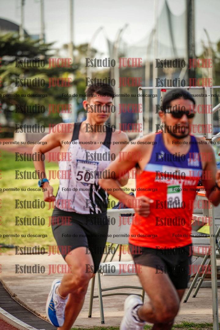 Fotos de los 3000 m llanos de varones