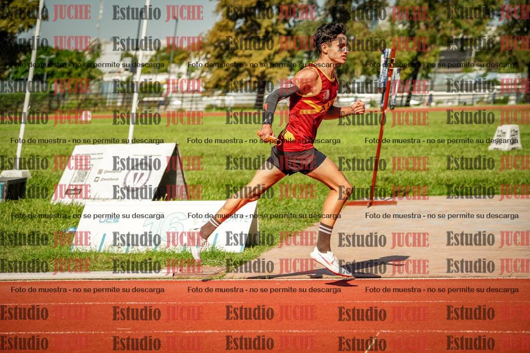 Fotos de las postas 4x400 m llanos de varones