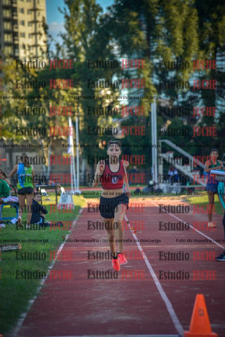 Fotos del salto en largo - mujeres U16