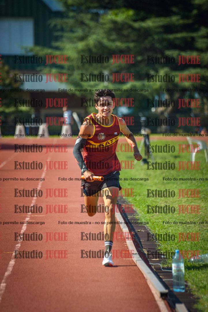 Fotos de las postas 4x400 m llanos de varones