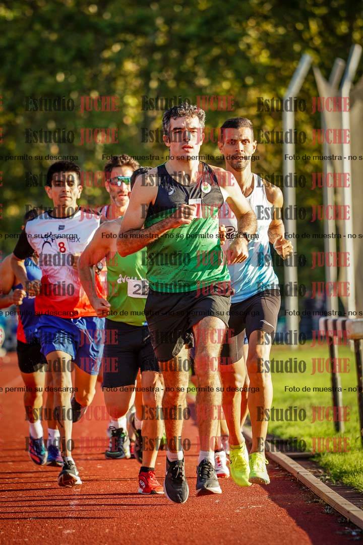 Fotos de los 1500 m llanos de varones