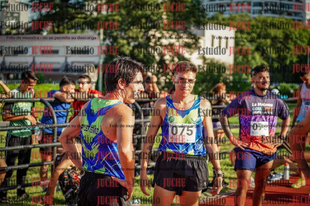 Fotos de los 1500 m llanos de varones