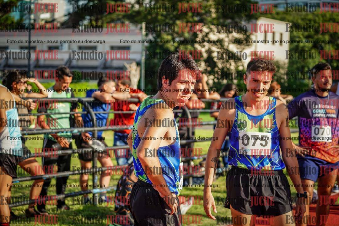 Fotos de los 1500 m llanos de varones