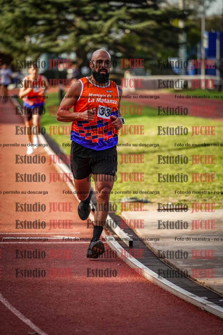 Fotos de los 3000 m llanos de varones
