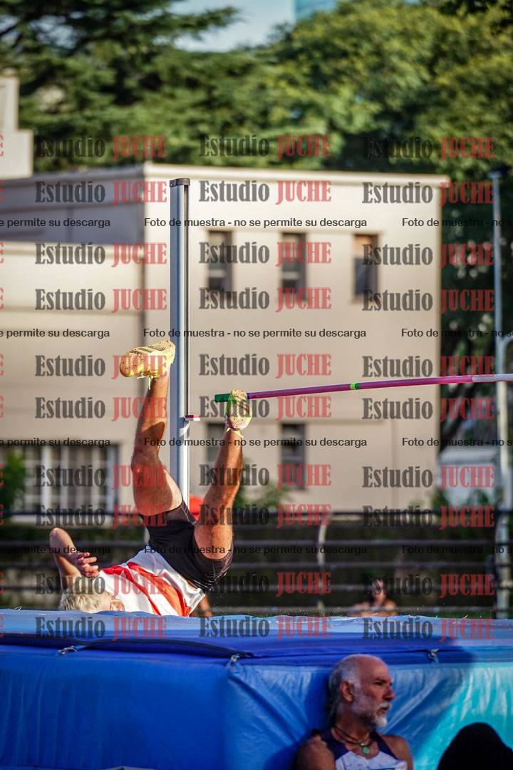 Fotos del salto en alto de varones - decatlón 4