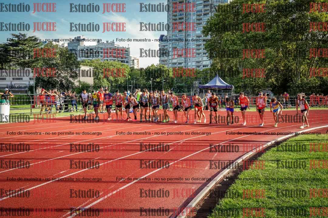 Fotos de los 1500 m llanos de varones