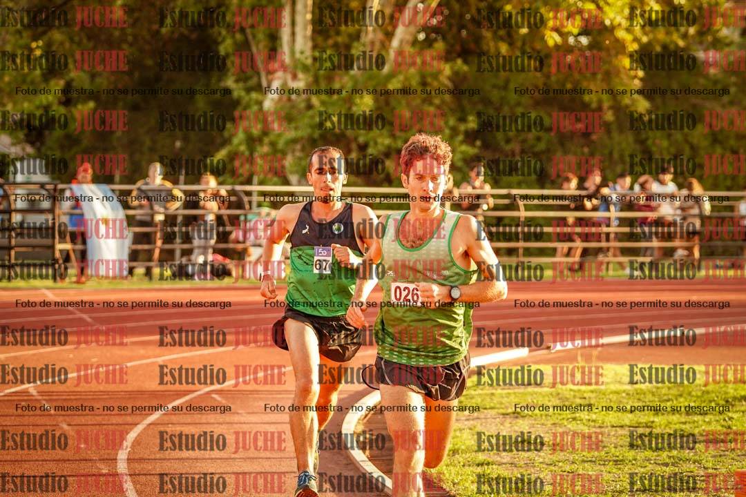 Fotos de los 3000 m llanos de varones