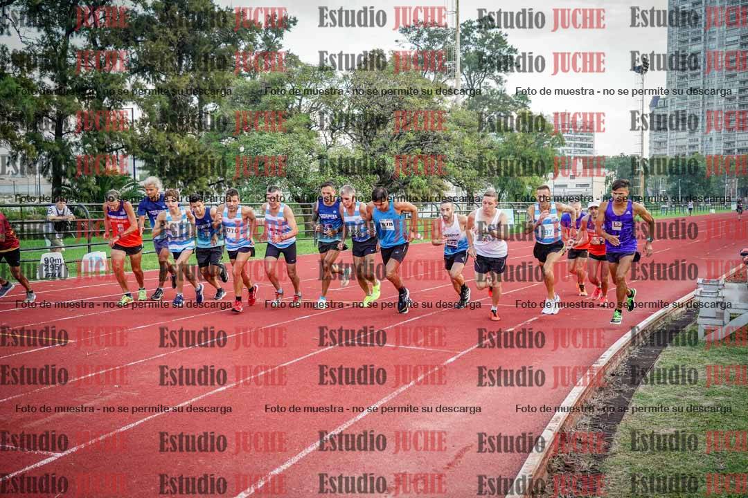 Fotos de los 3000 m llanos de varones