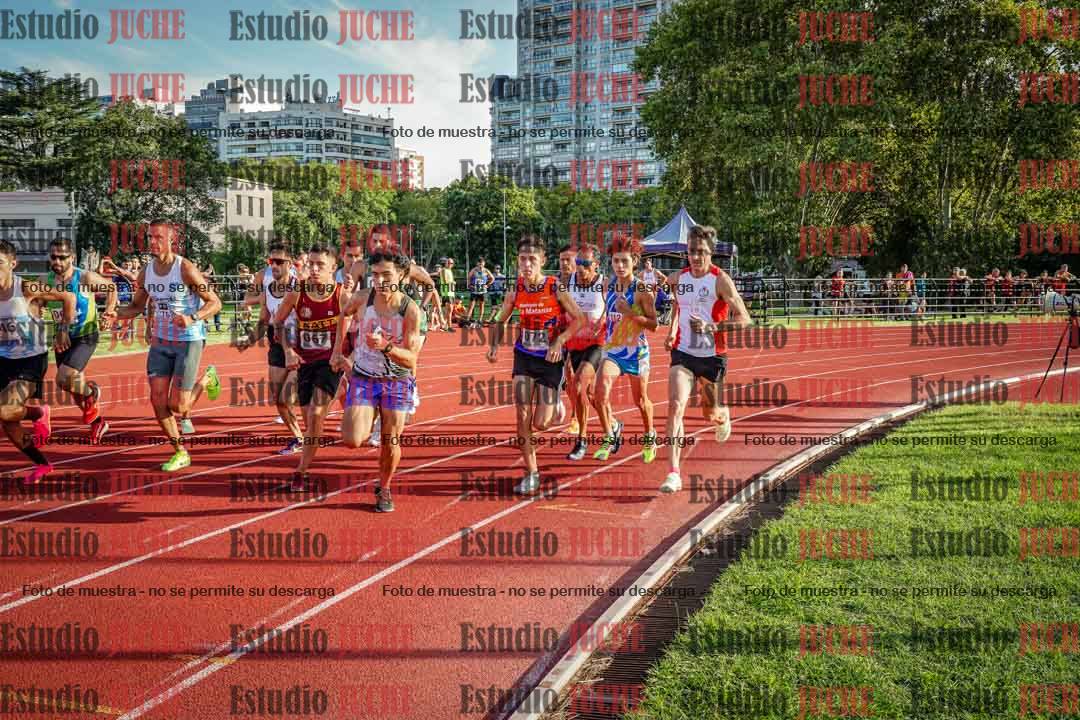 Fotos de los 1500 m llanos de varones