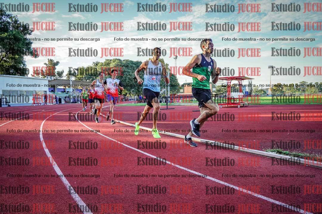 Fotos de los 1500 m llanos de varones