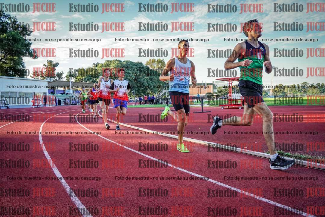 Fotos de los 1500 m llanos de varones
