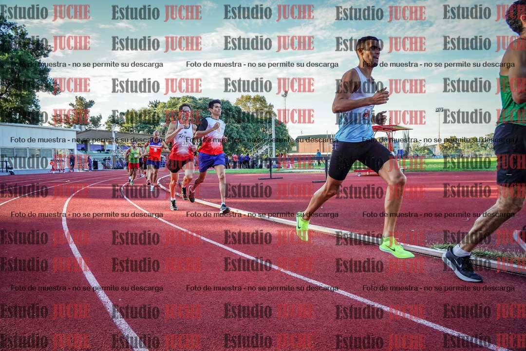 Fotos de los 1500 m llanos de varones
