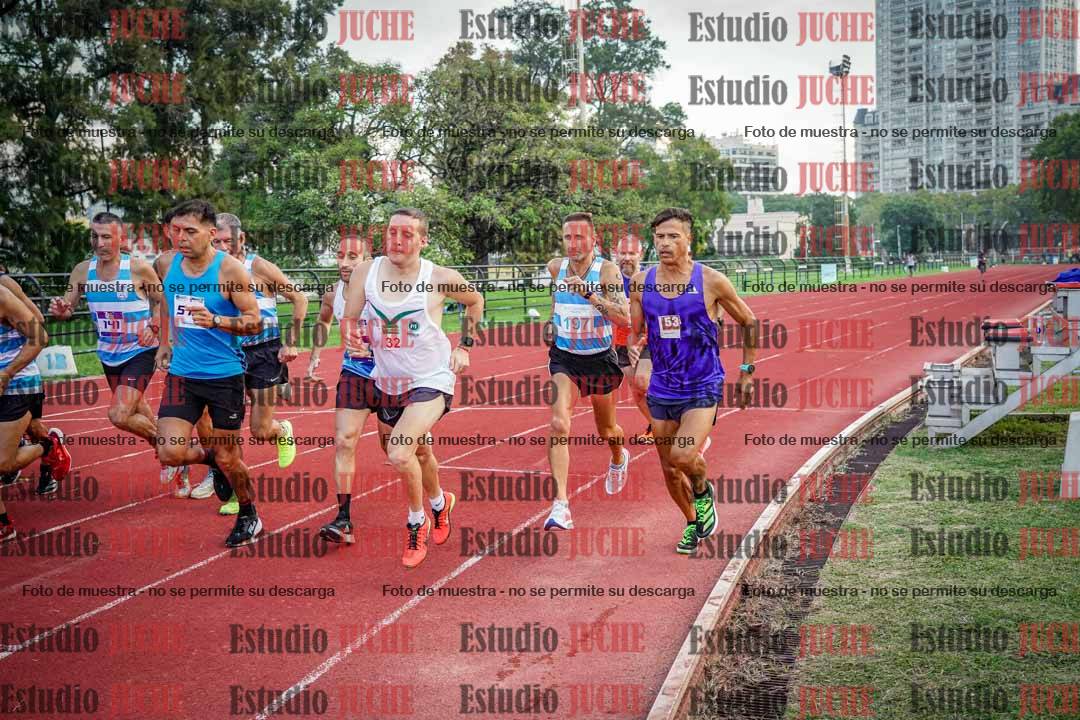 Fotos de los 3000 m llanos de varones