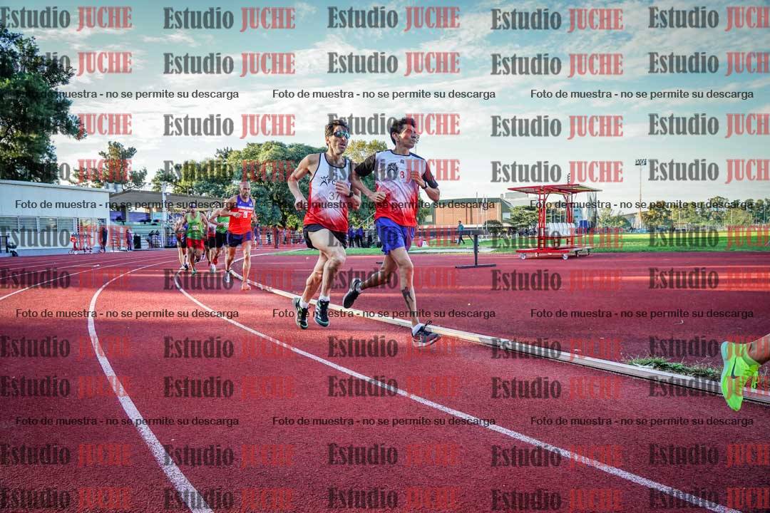 Fotos de los 1500 m llanos de varones
