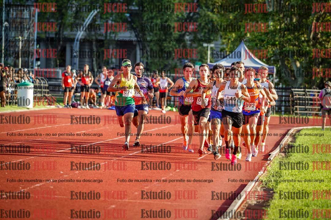 Fotos de los 1500 m llanos de varones