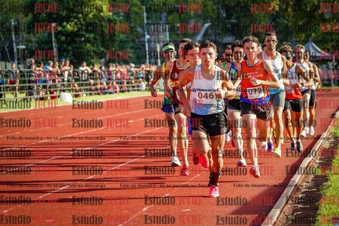 Fotos de los 1500 m llanos de varones