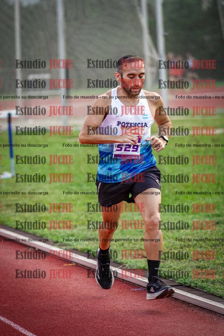 Fotos de los 3000 m llanos de varones