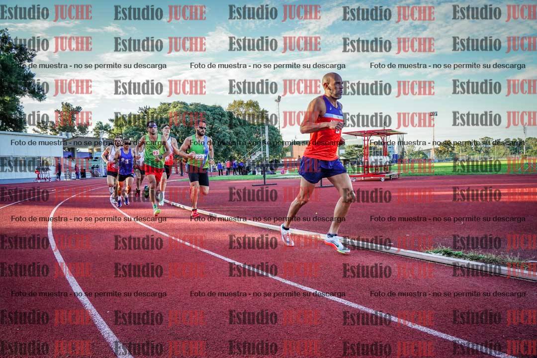 Fotos de los 1500 m llanos de varones