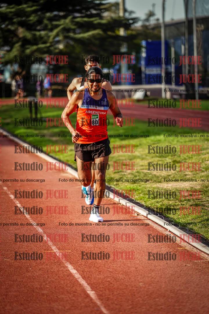 Fotos de los 3000 m llanos de varones