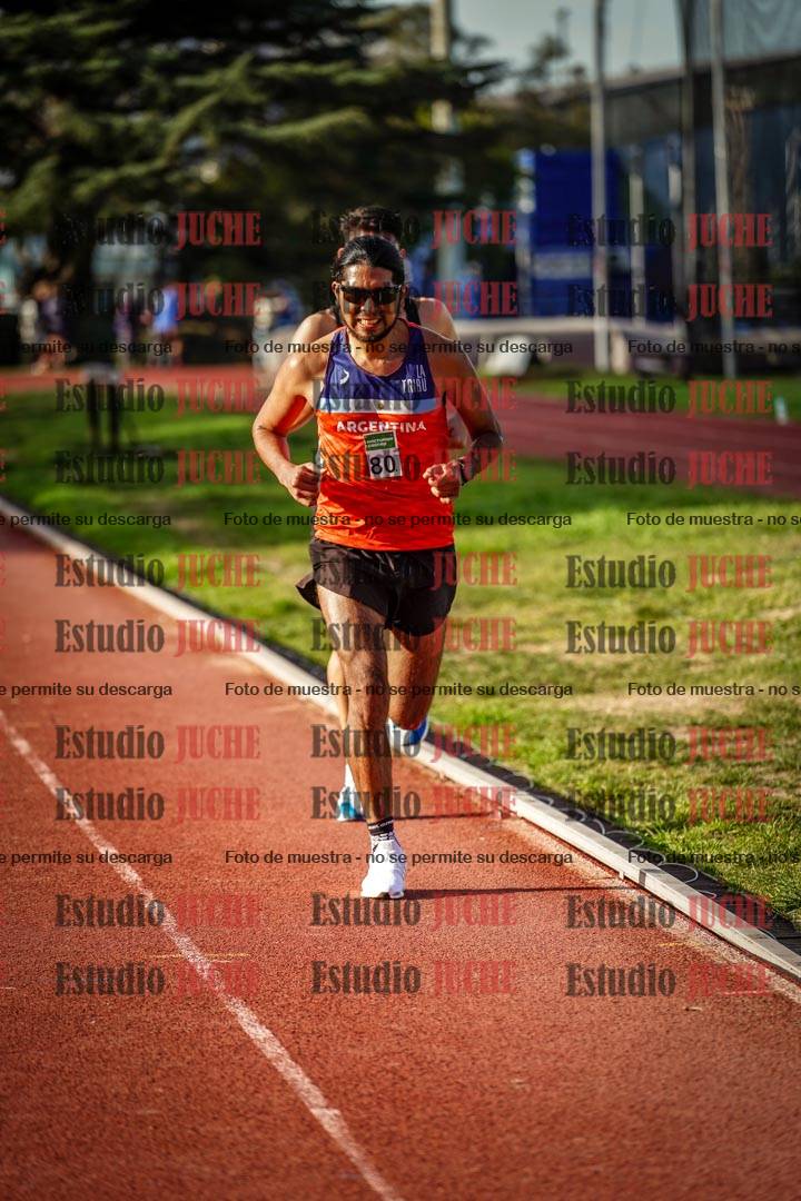 Fotos de los 3000 m llanos de varones