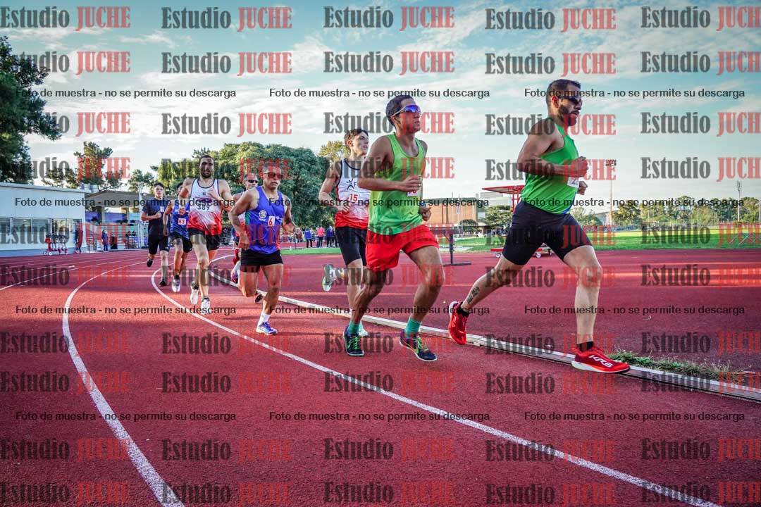 Fotos de los 1500 m llanos de varones