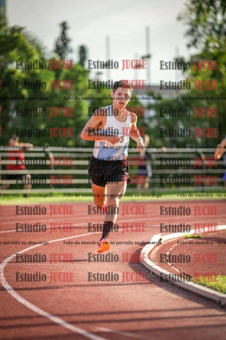 Fotos de los 1500 m llanos de varones