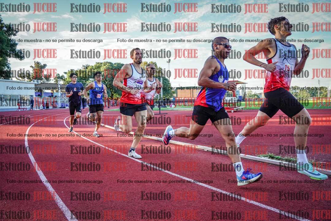 Fotos de los 1500 m llanos de varones