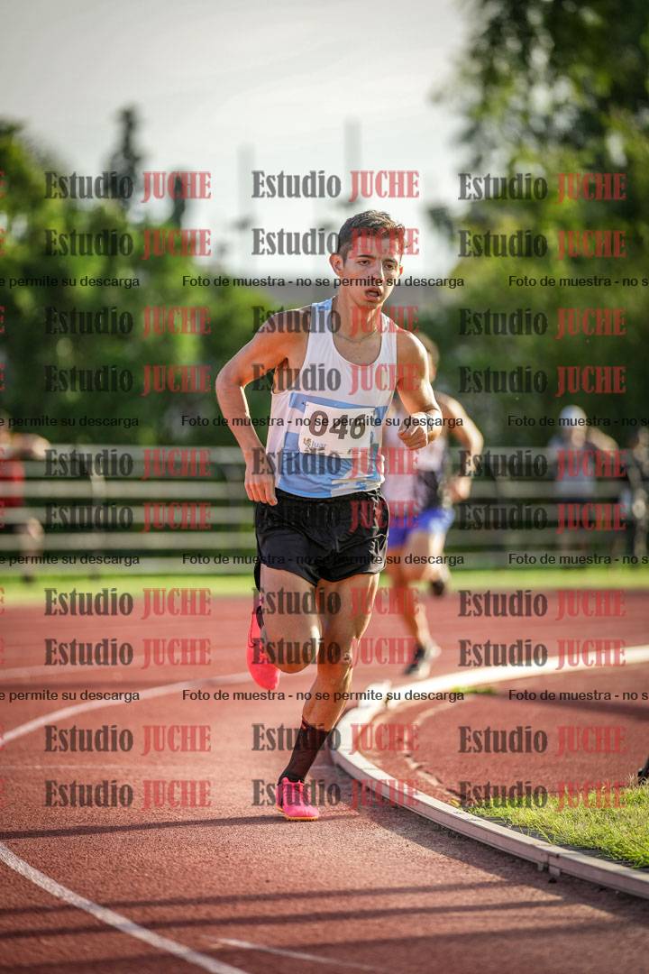 Fotos de los 1500 m llanos de varones