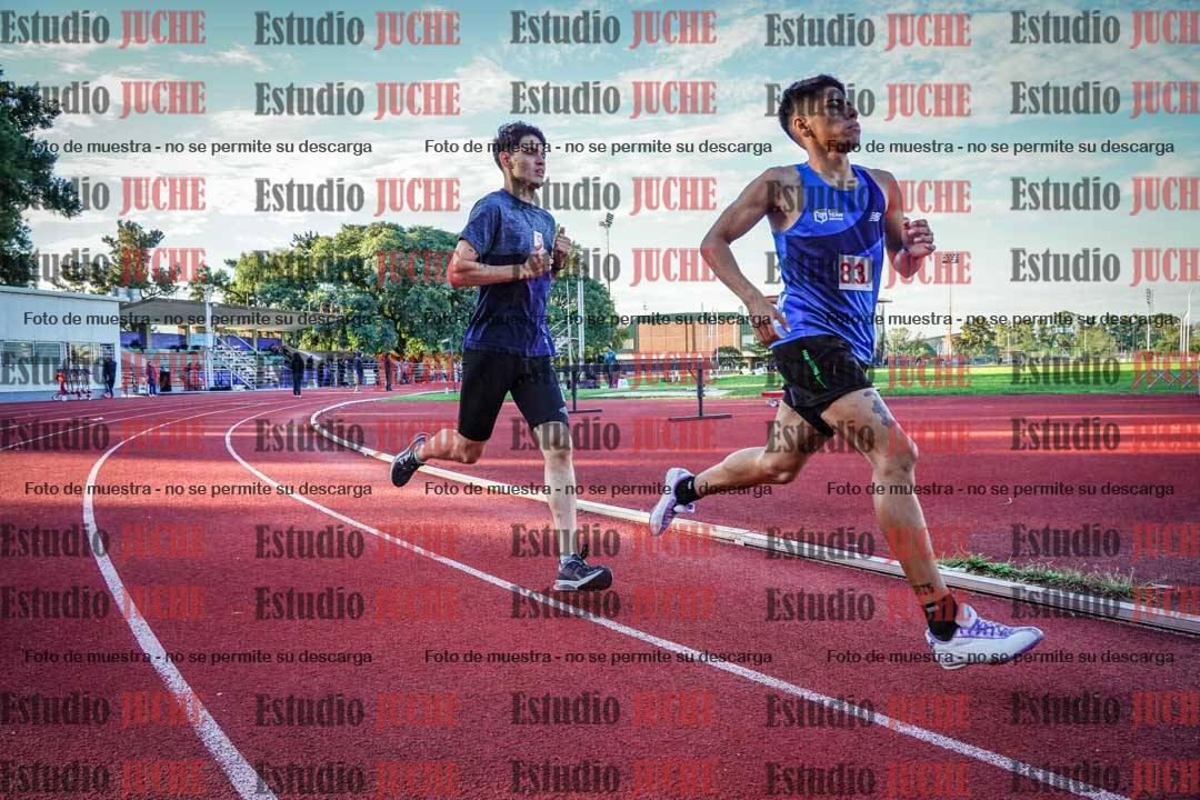 Fotos de los 1500 m llanos de varones