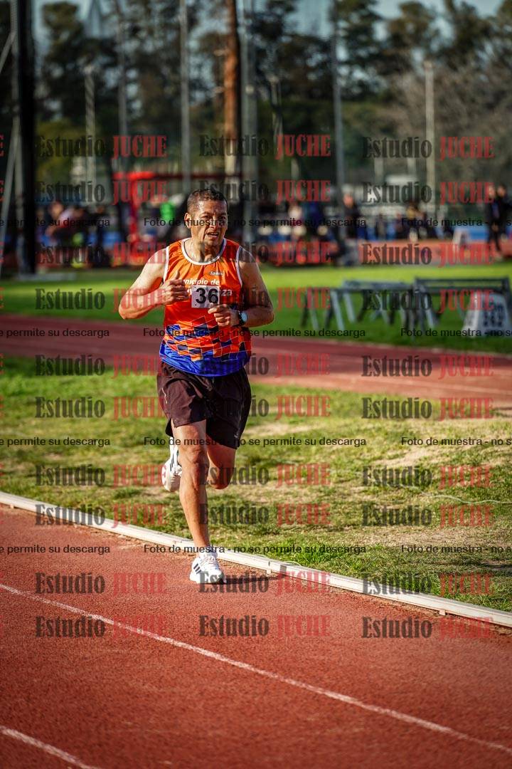 Fotos de los 3000 m llanos de varones