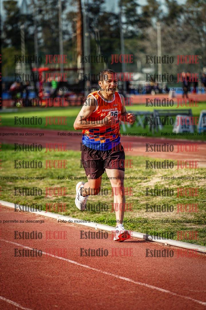 Fotos de los 3000 m llanos de varones
