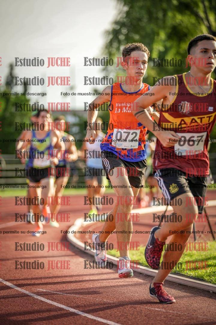 Fotos de los 1500 m llanos de varones