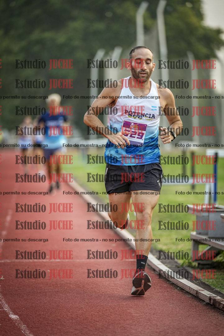 Fotos de los 3000 m llanos de varones