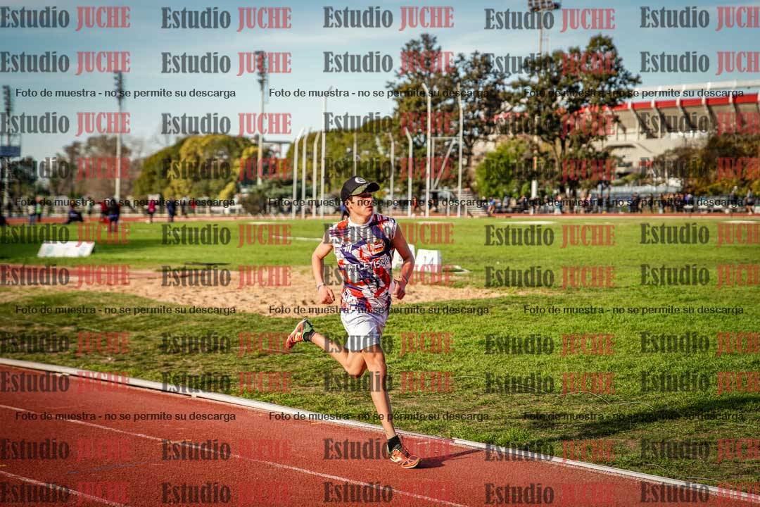 Fotos de los 3000 m llanos de varones