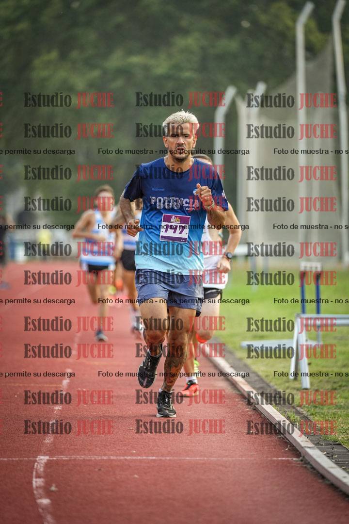 Fotos de los 3000 m llanos de varones