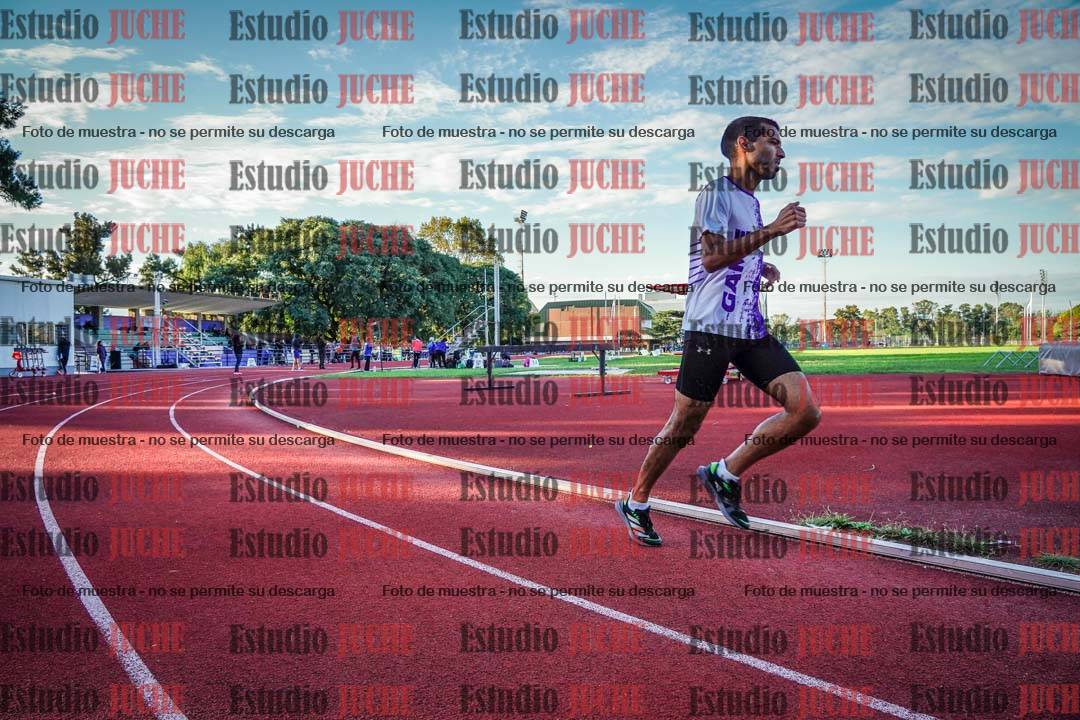 Fotos de los 1500 m llanos de varones