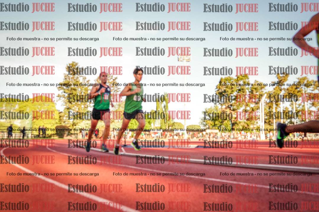 Fotos de los 3000 m llanos de varones