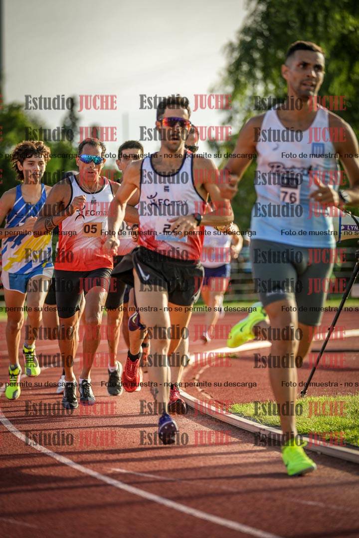 Fotos de los 1500 m llanos de varones
