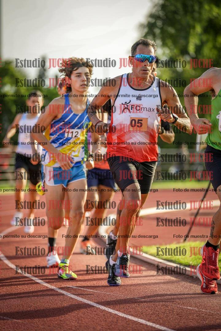 Fotos de los 1500 m llanos de varones