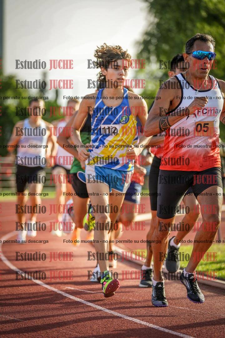 Fotos de los 1500 m llanos de varones