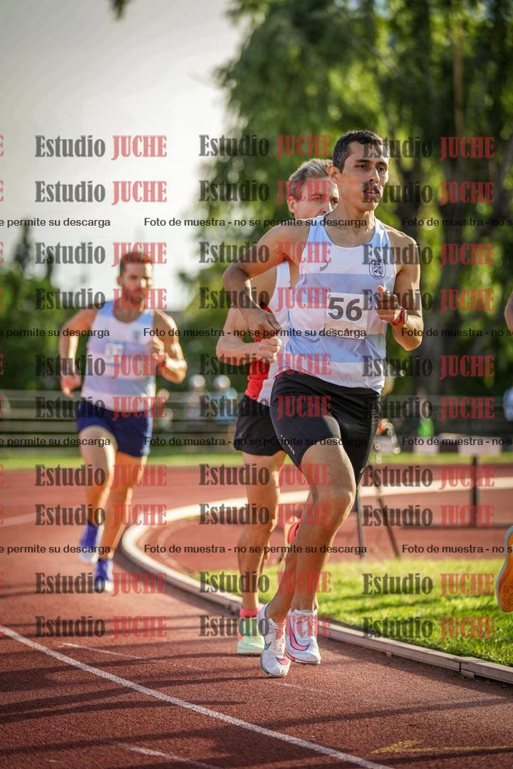Fotos de los 1500 m llanos de varones
