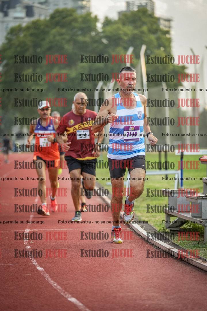Fotos de los 3000 m llanos de varones