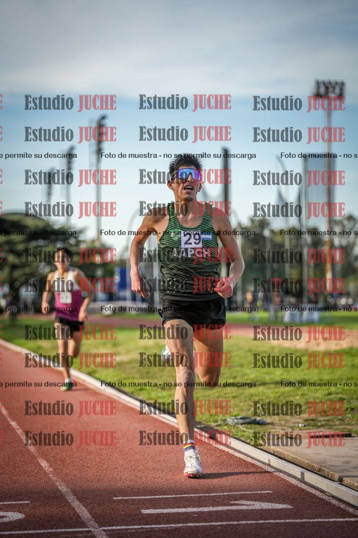 Fotos de los 3000 m llanos de varones