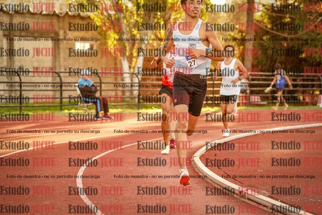Fotos de los 3000 m llanos de varones