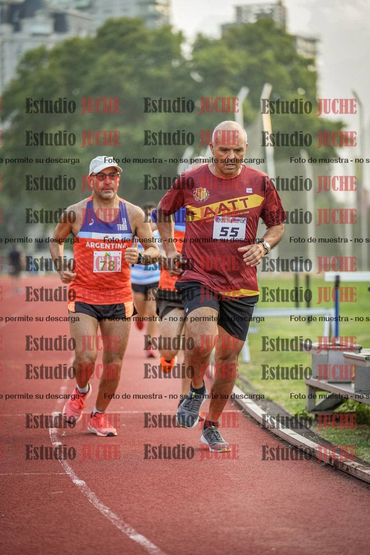 Fotos de los 3000 m llanos de varones