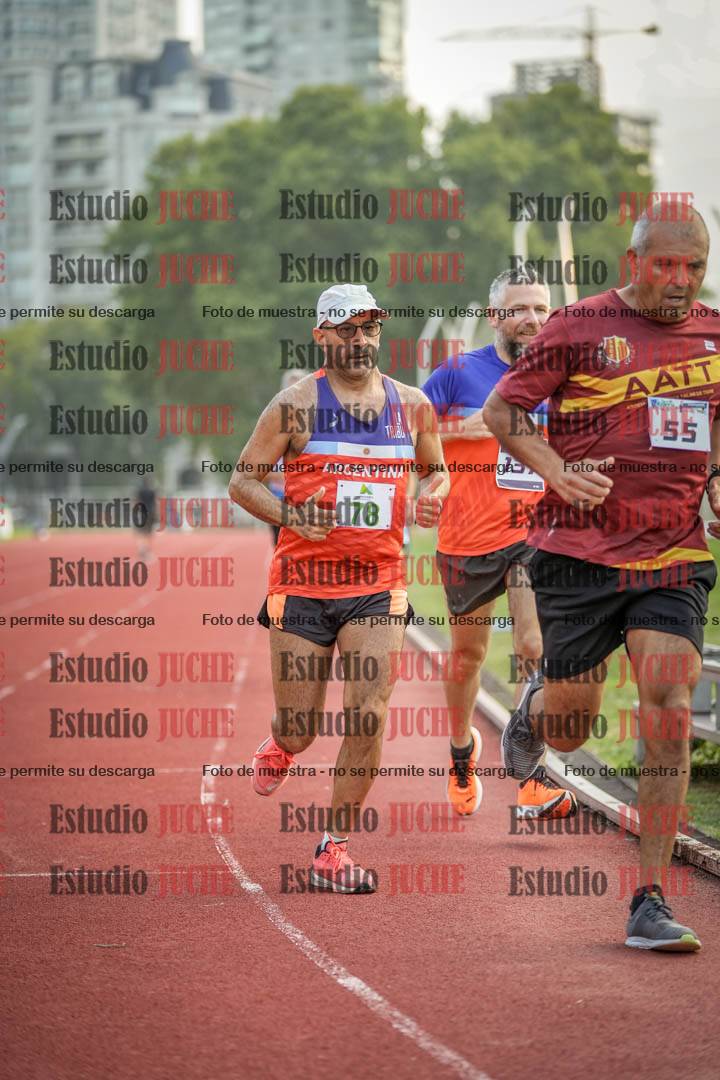 Fotos de los 3000 m llanos de varones