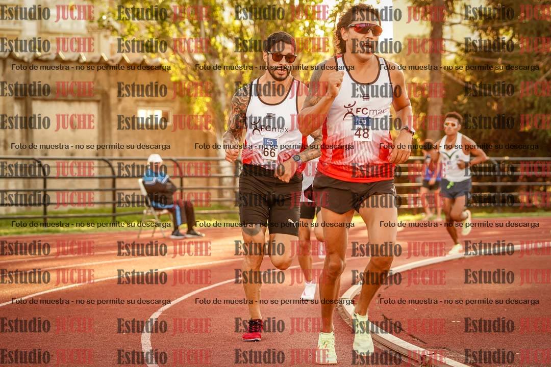 Fotos de los 3000 m llanos de varones