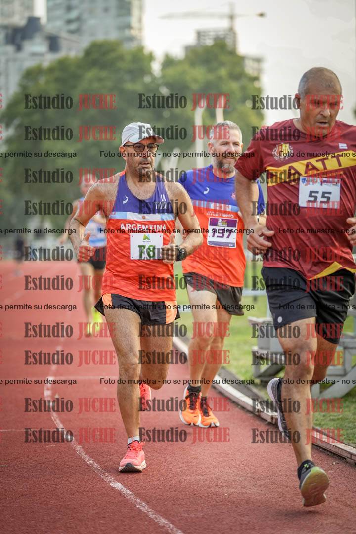 Fotos de los 3000 m llanos de varones